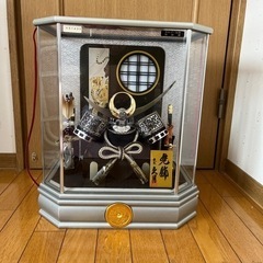 五月飾り 上杉謙信 兜 ガラスケース入り 久月