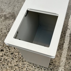 無印 ゴミ箱 ダストボックス スライド式 横開き の画像