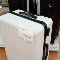 ★ジモティ割あり★  スーツケース　5泊～7泊用 白 H76×D49×W29 クリーニング済み YJ398の画像