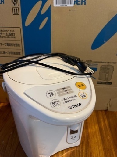 レビュー タイガー 魔法瓶 マイコン 電気ポット 2.2L ホワイト