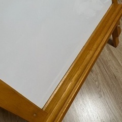 家庭保育園　ホワイトボード　お絵描きボード　木製の画像