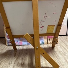 家庭保育園　ホワイトボード　お絵描きボード　木製の画像