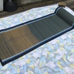 中古　夏　お昼寝　ゴザ　井草　巻き収納