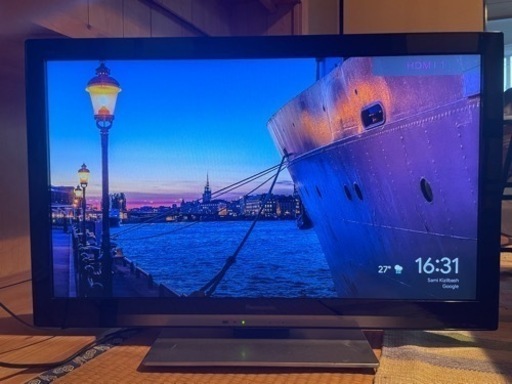Panasonic 32型　テレビ　2012年製