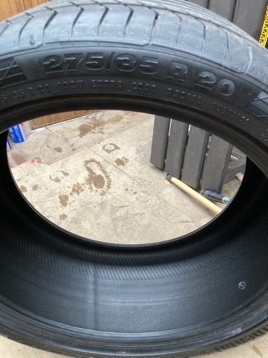 定価8万新品未使用コンチネンタルタイヤ225/35R20 アウディベンツ Continental