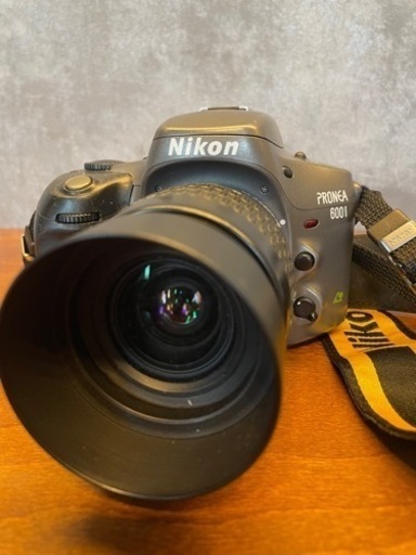 Nikon PRONEA 600i  ストラップ付