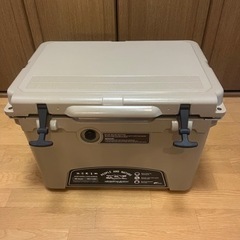クーラーボックス