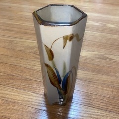 花瓶②の画像