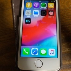 取りに来られる方のみ　iPhone5s シルバー64GBの画像