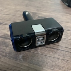 シガーソケット　2口　USB2口　中古