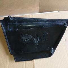 FX400 550 サイドカバー右側の画像