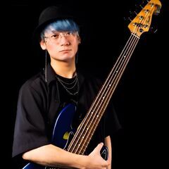 【初心者さん大歓迎♫】ベースレッスンの生徒さん募集中♪無料体験レッスン開催中♪の画像