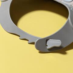 【値下げ】ベビーミッキー お食事スタイ シリコンエプロン 食べこぼしキャッチの画像