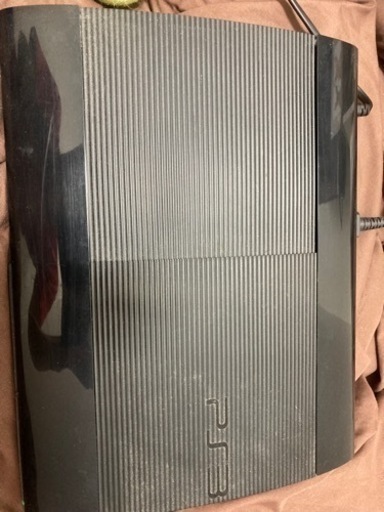 PS3本体、コントローラー2台、ソフト多数