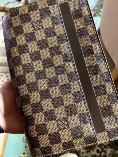 VUITTON セカンドバッグ