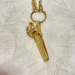 3carat キークリップ　王冠👑の画像