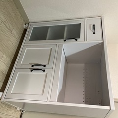引き渡し決定キッチンカウンター　食器棚　レンジ、炊飯器台　万代家具
