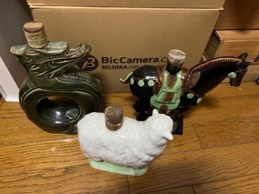 サントリーウイスキー　干支ボトル