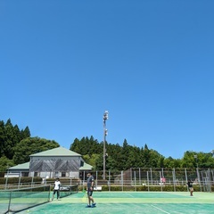 🌻満員御礼🌻　9月10日(日)　8時〜11時　スポーツの秋はテニスを楽しんじゃお🌈 ＠北勢中央公園 - スポーツ