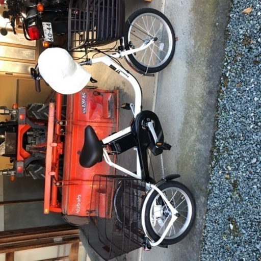 ほぼ新品パナソニック電動アシスト三輪車