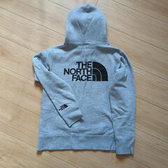 ノースフェイス パーカー