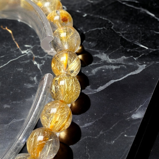 【式神封入】ゴールドタイチンルチルクォーツ［rBSmvZcv］6.5mm　高品質