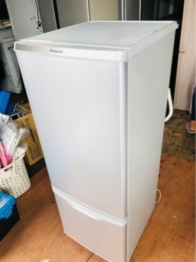 北九州市内配送無料　保証付き　パナソニック Panasonic NR-B178W-S [冷蔵庫(168L 右開き) 2ドア シルバー]