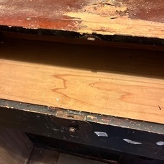 古いタンスの画像