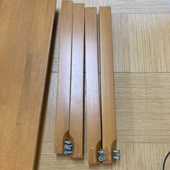 しっかりとしたダイニングテーブルです。の画像