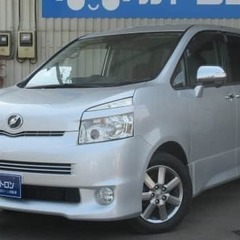 🔵オトロン🔵自社ローン・金利０%　🚗【トヨタ◎ヴォクシー　ZS　煌Ⅱ】🚙の画像