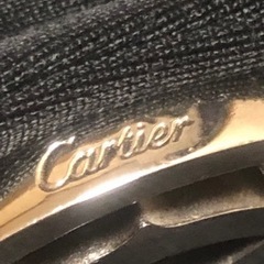 カルティエ　ロゴ　チャームの画像