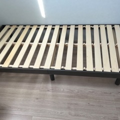 ベッドフレーム　セミシングル　