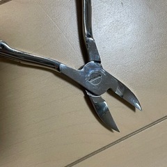 ニッパー型爪切りの画像