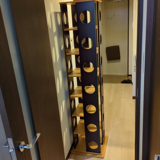 おしゃれな回転式本棚　18日まで限定