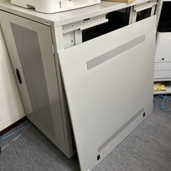 サーバラック