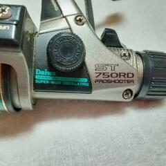 釣り道具　リールの画像