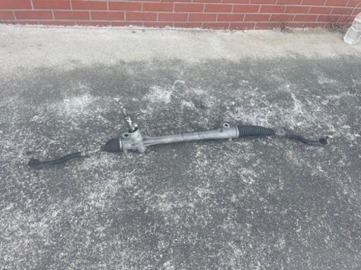 30プリウス用ステアリングギアボックス ラックアンドピニオン 中古