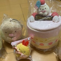 ※期間限定！すみっコぐらしケーキ、チキップダンサーズ小チキン、ポーチセットの画像