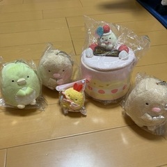 ※期間限定！すみっコぐらしケーキ、チキップダンサーズ小チキン、ポーチセットの画像