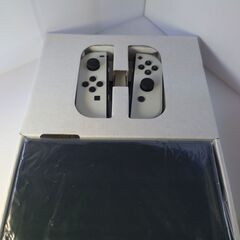 Nintendo Switch 有機ELﾓﾃﾞﾙ Joy-Con (L)/(R) ﾎﾜｲﾄの画像