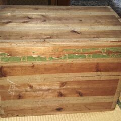 御茶箱　お茶箱　大切な衣類・ブランド品の収納・保管に有効　昭和レトロ　お譲りします。の画像