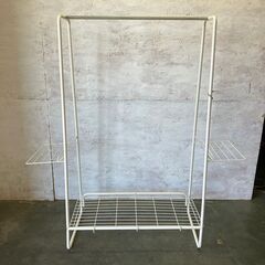 【ジモティ限定特価】 アイリスオーヤマ スタイル物干し HKM-900の画像