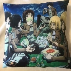 進撃の巨人　クッションセット売り　早い者勝ち