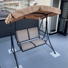 屋外チェアー　ブランコ　引き取り決定しました！