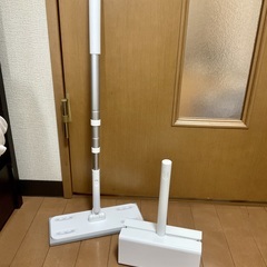 8月13日まで‼️ 伸縮フローリングワイパーとコロコロ