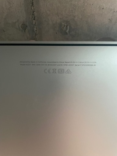 Macbook air 2020 M1モデル　13インチ