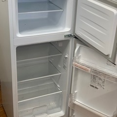 冷蔵庫2020年製の画像