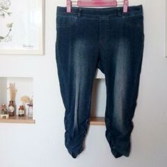 裾クシュクシュストレッチパンツ　LLサイズ