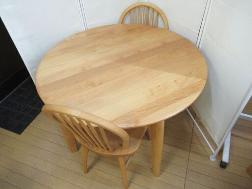 ダイニングセット/丸テーブル/チェア×2/大塚家具/マフィン/バター/アルダー材/ナチュラル/中古品/J5747/