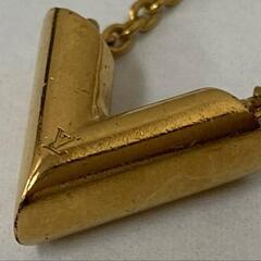 国内正規品　ルイヴィトン　ネックレス　v ゴールドの画像